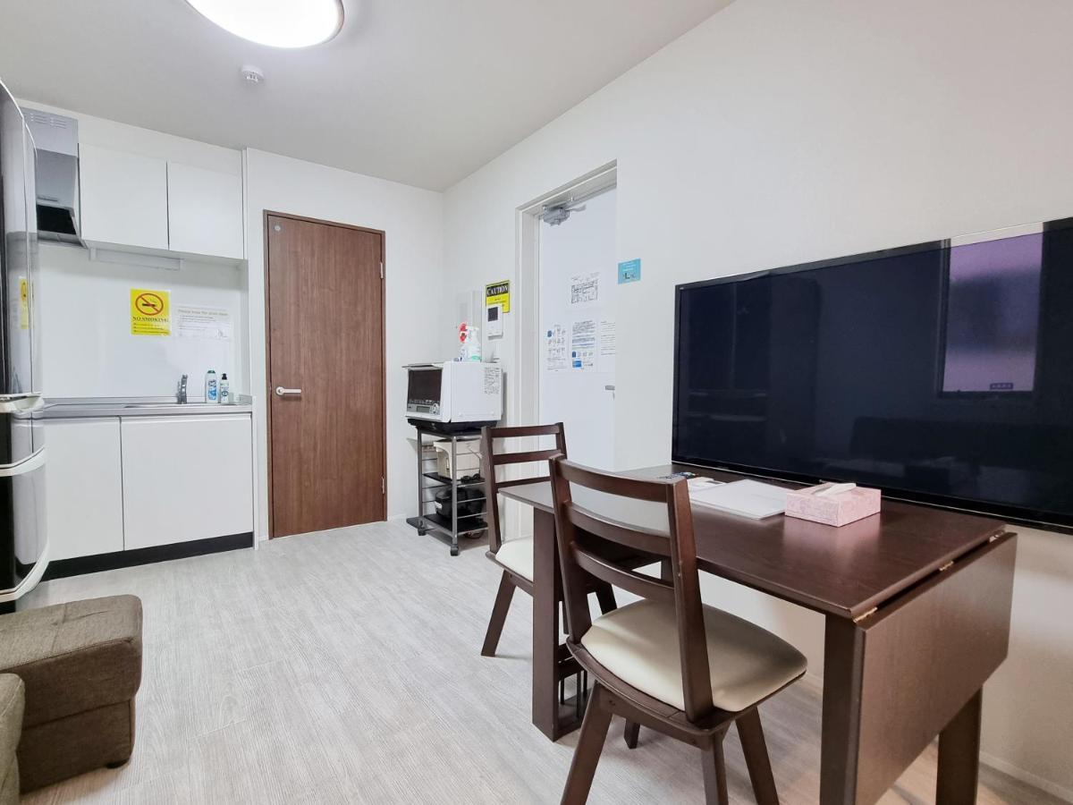 Lien 西新宿 Apartment Tokyo Bagian luar foto